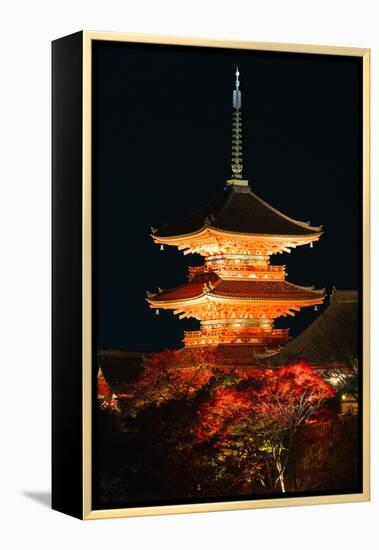 Kiyomizu-Dera Temple-Gavin Hellier-Framed Premier Image Canvas