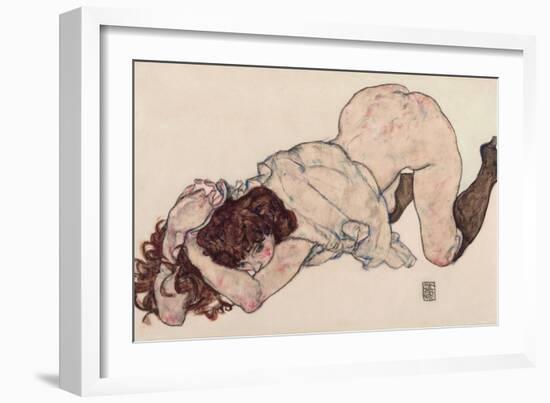 Kneeling Girl, Resting on Both Elbows, 1917-Egon Schiele-Framed Giclee Print