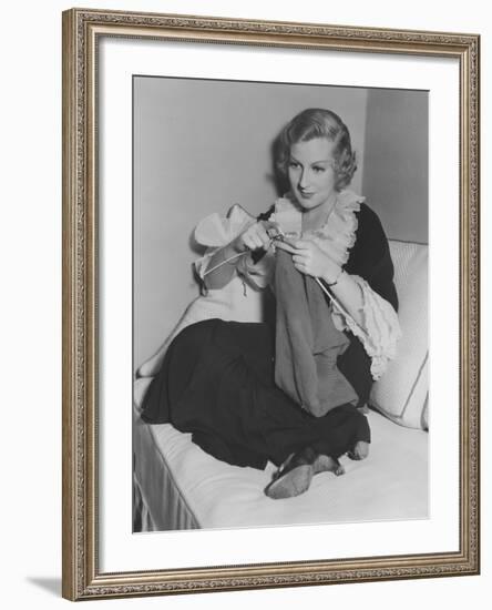 Knitting a Sweater-null-Framed Photo