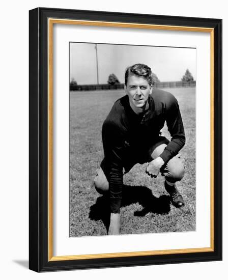 Knute Rockne All American, Ronald Reagan, 1940-null-Framed Photo