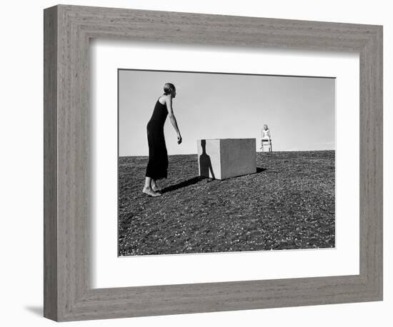 Konferenzen 11, 2015-Jaschi Klein-Framed Photographic Print