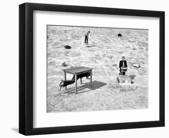 Konferenzen 7, 2015-Jaschi Klein-Framed Photographic Print