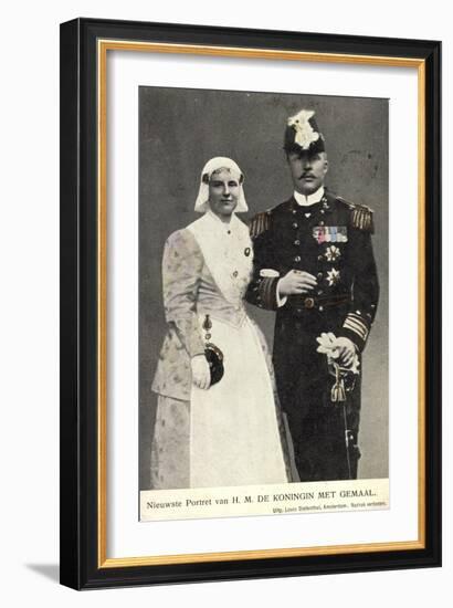 Koningin Wilhelmina Met Gemaal, Niederlande-null-Framed Giclee Print