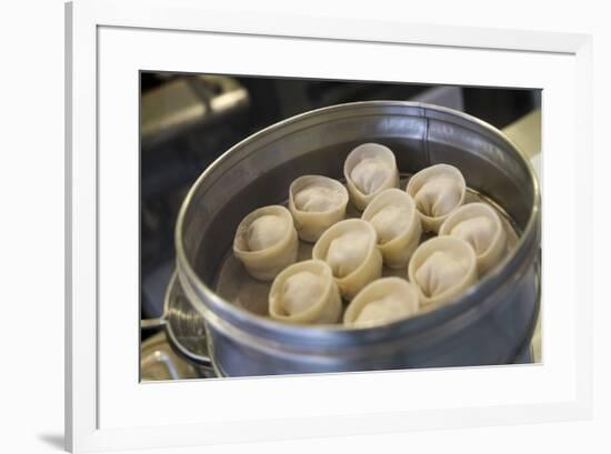 Korean mandu dumpling, New York City, NY, USA.-Julien McRoberts-Framed Premium Photographic Print