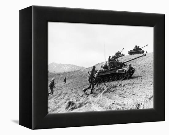 Korean War: Infantrymen-null-Framed Premier Image Canvas