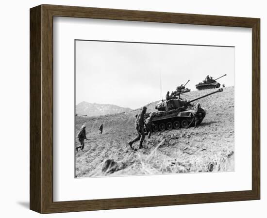 Korean War: Infantrymen-null-Framed Giclee Print