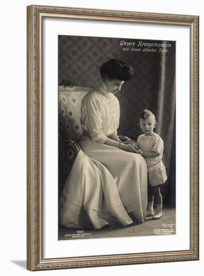 Kronprinzessin Cecilie Mit Ältestem Sohn-null-Framed Giclee Print