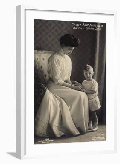 Kronprinzessin Cecilie Mit Ältestem Sohn-null-Framed Giclee Print