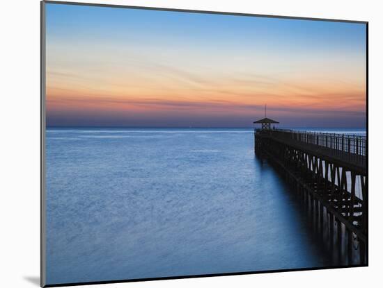 Kuwait, Kuwait City, Pier on Arabian Gulf Street-Jane Sweeney-Mounted Photographic Print