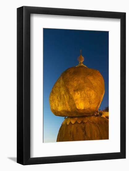 Kyaiktiyo Pagoda, Gold Rock, Mon State, Myanmar-Keren Su-Framed Photographic Print
