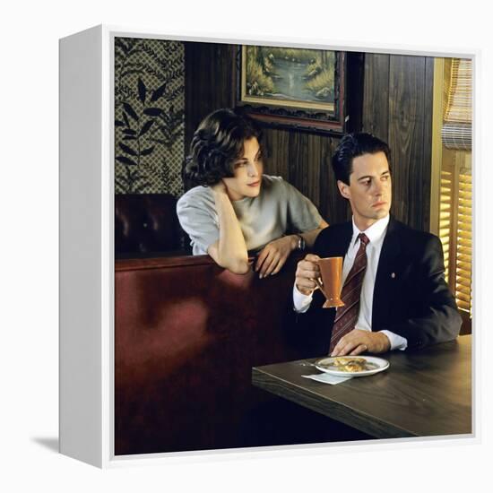 KYLE MacLACHLAN; SHERILYN FENN. "Twin Peaks" [1990], directed by DAVID LYNCH.-null-Framed Stretched Canvas