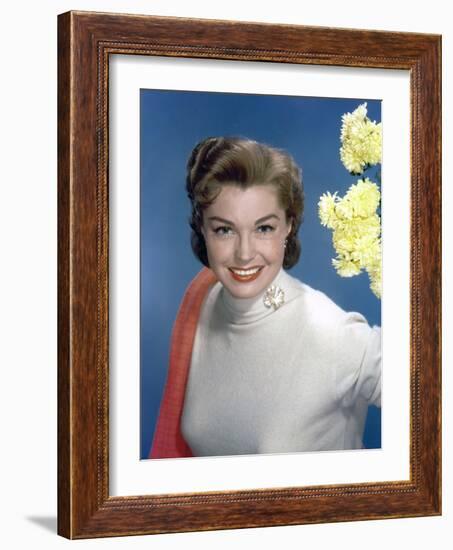 L'actrice Esther Williams, c. 1953 --- Esther Williams, c. 1953 (photo)-null-Framed Photo