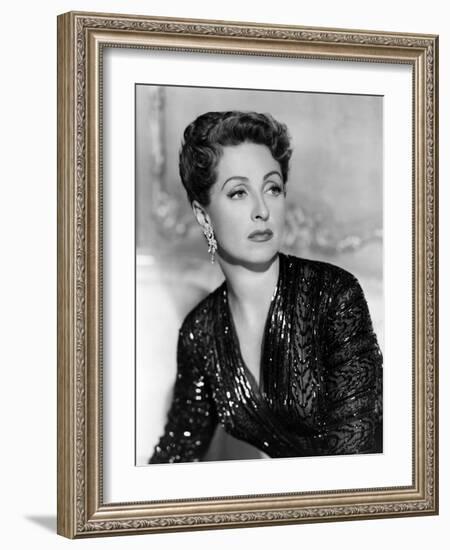 L'Affaire Ciceron 5 FINGERS, (aka FIVE FINGERS) by Joseph L. Mankiewicz with Danielle Darrieux, 195-null-Framed Photo