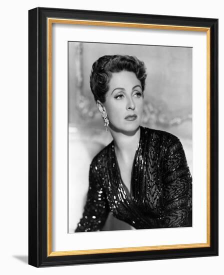 L'Affaire Ciceron 5 FINGERS, (aka FIVE FINGERS) by Joseph L. Mankiewicz with Danielle Darrieux, 195-null-Framed Photo