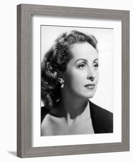 L'Affaire Ciceron 5 FINGERS, (aka FIVE FINGERS) by Joseph L. Mankiewicz with Danielle Darrieux, 195-null-Framed Photo