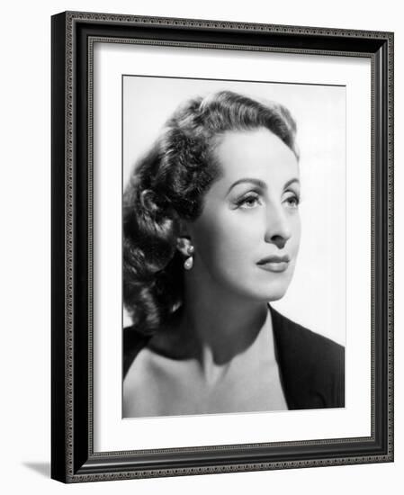 L'Affaire Ciceron 5 FINGERS, (aka FIVE FINGERS) by Joseph L. Mankiewicz with Danielle Darrieux, 195-null-Framed Photo