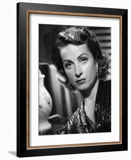 L'Affaire Ciceron 5 FINGERS, (aka FIVE FINGERS) by Joseph L. Mankiewicz with Danielle Darrieux, 195-null-Framed Photo