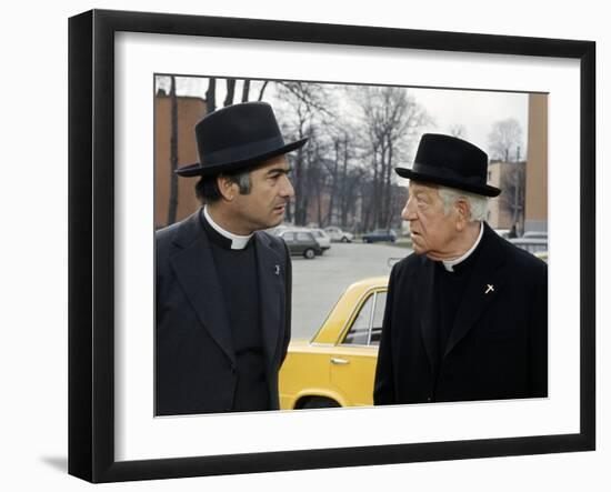 L'annee sainte de JeanGirault avec Jean Gabin et Jean Claude Brialy 1976-null-Framed Photo