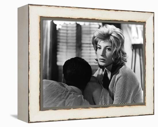 L'AVVENTURA, 1960 directed by MICHELANGELO ANTONIONI Gabriele Ferzetti / Monica Vitti (b/w photo)-null-Framed Stretched Canvas