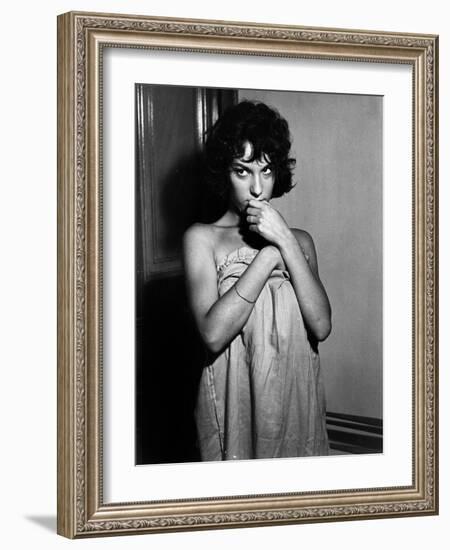 L'eau a la bouche by Jacques Doniol Valcroze with Bernadette Lafont, 1960 (b/w photo)-null-Framed Photo