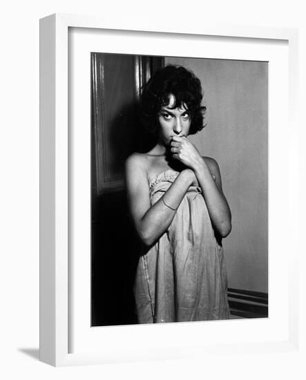 L'eau a la bouche by Jacques Doniol Valcroze with Bernadette Lafont, 1960 (b/w photo)-null-Framed Photo