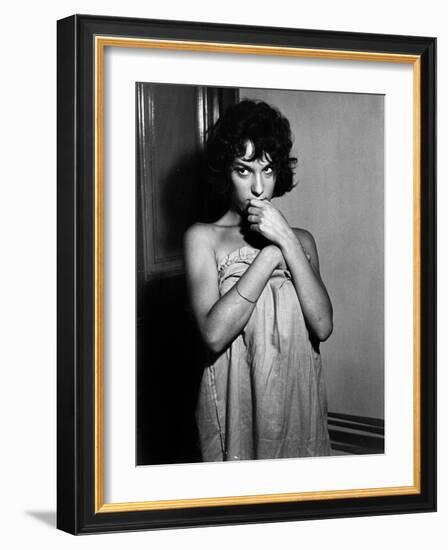 L'eau a la bouche by Jacques Doniol Valcroze with Bernadette Lafont, 1960 (b/w photo)-null-Framed Photo