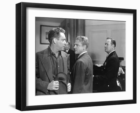 L'enfer est a lui WHITE HEAT by RaoulWalsh with Edmond O'Brien and James Cagney, 1949 (b/w photo)-null-Framed Photo