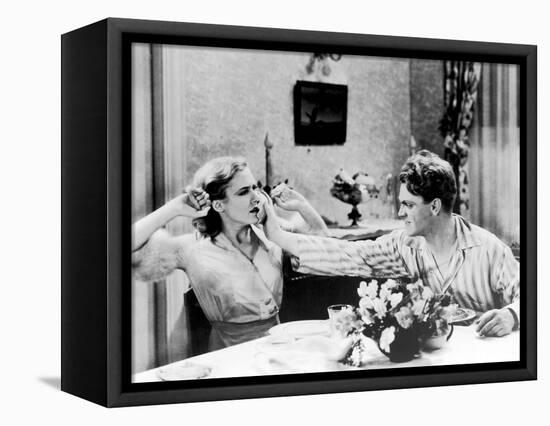 L' Ennemi Public THE PUBLIC ENEMY by William Wellman with James Cagney and Mae Clarke, 1931 (b/w ph-null-Framed Stretched Canvas