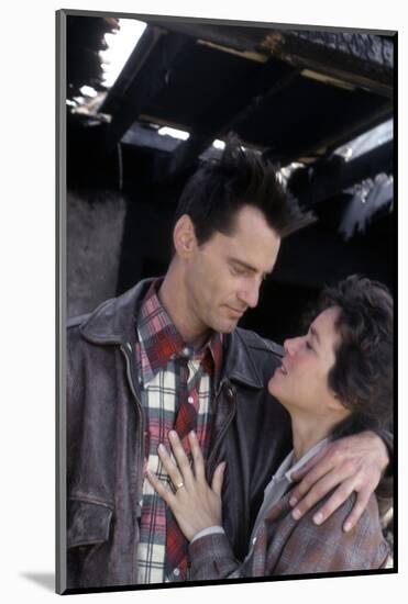 L'Etoffe des heros (The Right Stuff) by PhilipKaufman with Sam Shepard and Barbara Hershey, 1983 (p-null-Mounted Photo