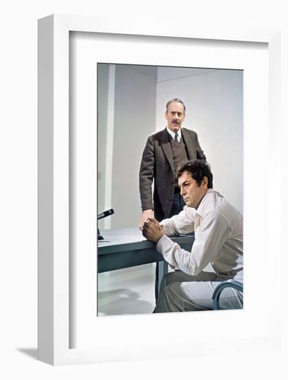 L'etrangleur by Boston THE BOSTON STRANGLER by RichardFleischer with Tony Curtis and Henri Fonda, 1-null-Framed Photo