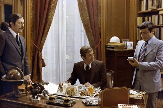L'Heritier by Philippe Labro with Jean Rochefort Jean Paul Belmondo and Charles  Denner, 1972 (photo' Photo | Art.com