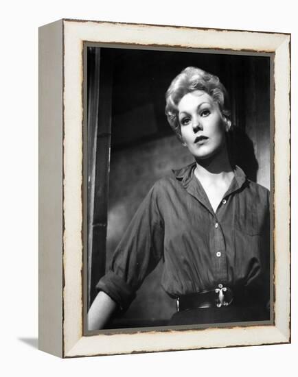 L'Homme au bras d'or THE MAN WITH THE GOLDEN ARM by Otto Preminger with Kim Novak, 1955 (b/w photo)-null-Framed Stretched Canvas