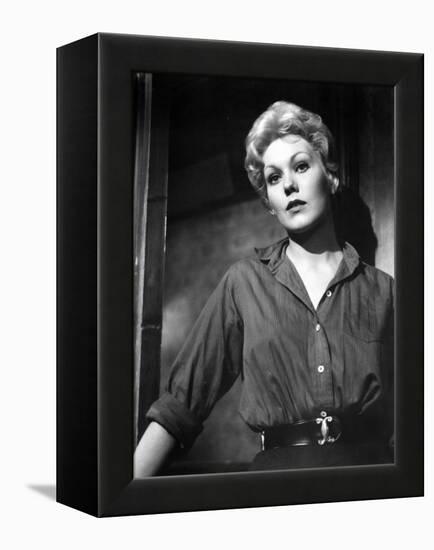 L'Homme au bras d'or THE MAN WITH THE GOLDEN ARM by Otto Preminger with Kim Novak, 1955 (b/w photo)-null-Framed Stretched Canvas