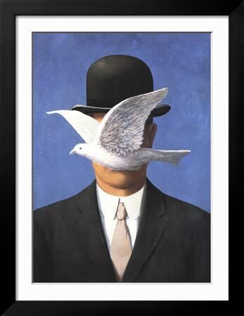 L'homme au chapeau melon (No Border)' Art Print - Rene Magritte | Art.com