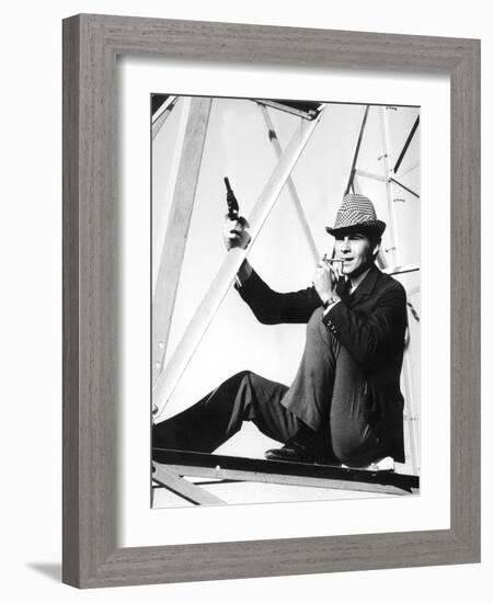 L' Homme D'Istanboul That Man in Istanbul D' Antonioisasiisasmendi Avec Horst Buchholz 1965-null-Framed Photo