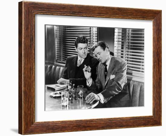 L'Inconnu du Nord-Express STRANGERS ON A TRAIN by AlfredHitchcock with Farley Granger and Robert Wa-null-Framed Photo