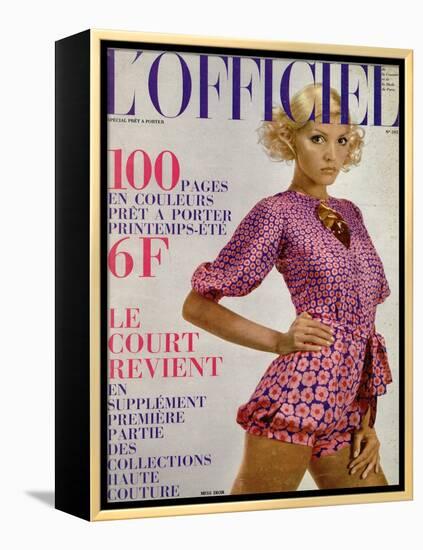 L'Officiel, 1971 - Modèle de Miss Dior Crêpe de Bianchini-Férier Imprimé Rosé Vif et Violet-Roland-Framed Stretched Canvas