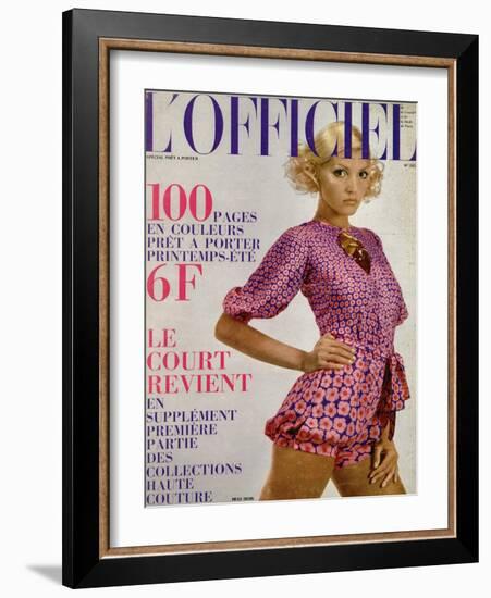 L'Officiel, 1971 - Modèle de Miss Dior Crêpe de Bianchini-Férier Imprimé Rosé Vif et Violet-Roland-Framed Art Print