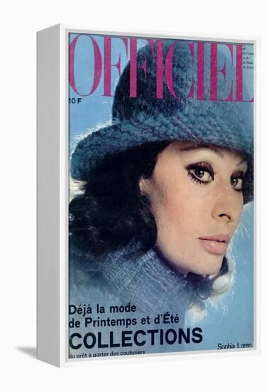 L'Officiel, 1975 - Sophia Loren, Chapeau de Jean Barthet, en Mousseline de Mohair Surpiquée-Guégan-Framed Stretched Canvas