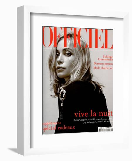 L'Officiel, 2003 - Emmanuelle Béart Porte une Veste en Coton et Soie Noire Dolce & Gabbana-Anuschka Bloomers & Niels Schumm-Framed Premium Giclee Print