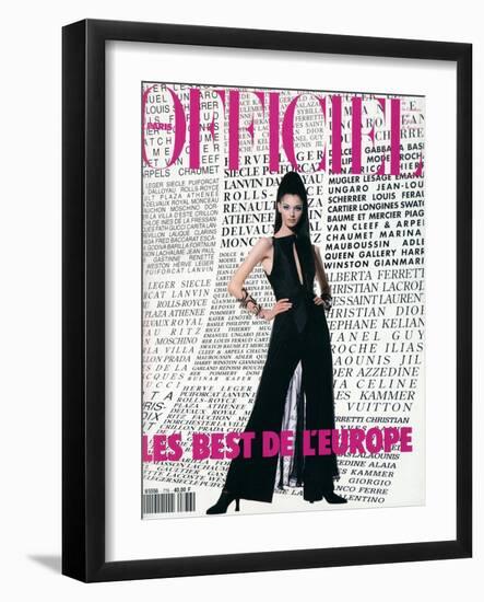 L'Officiel, April-May 1992 - Christian Dior: Robe en Mousseline et Organ-Hiromasa-Framed Art Print