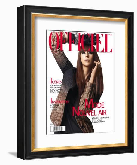 L'Officiel, August 2007 - Cat Power-Elina Kechicheva-Framed Premium Giclee Print