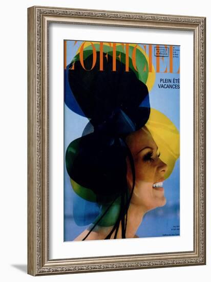 L'Officiel - Coiffure de Jean Patou-null-Framed Art Print