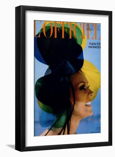 L'Officiel - Coiffure de Jean Patou-null-Framed Art Print