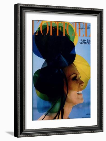 L'Officiel - Coiffure de Jean Patou-null-Framed Art Print