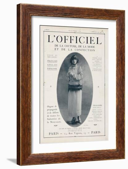 L'Officiel, December 15 1921 - Mlle Soria, Robe de Marshal&Armand-Delphi-Framed Premium Giclee Print