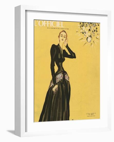 L'Officiel, December 1945 - Robe de Maggy Rouff-Benito-Framed Art Print