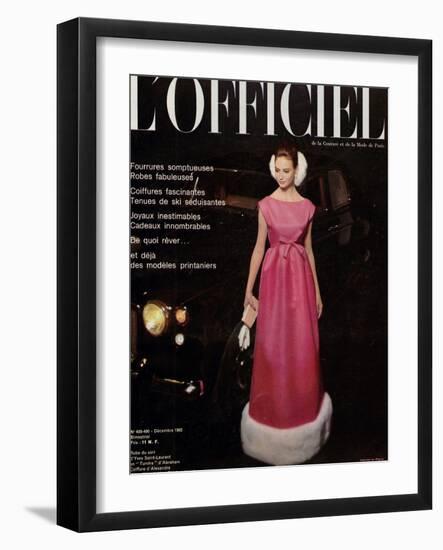 L'Officiel, December 1962 - Robe du Soir d'Yves Saint-Laurent en Tundra d'Abraham-Roland de Vassal-Framed Art Print