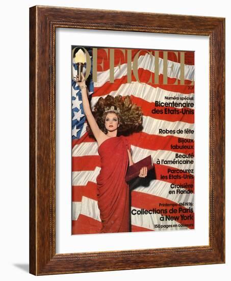 L'Officiel, December 1975 - Robe de Pierre Cardin en Crêpe Rouge d'Abraham, Bijoux de M. Gérard-Patrick Bertrand-Framed Art Print