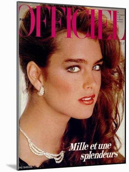 L'Officiel, December 1981 - Brooke Shields-Jean-Daniel Lorieux-Mounted Art Print